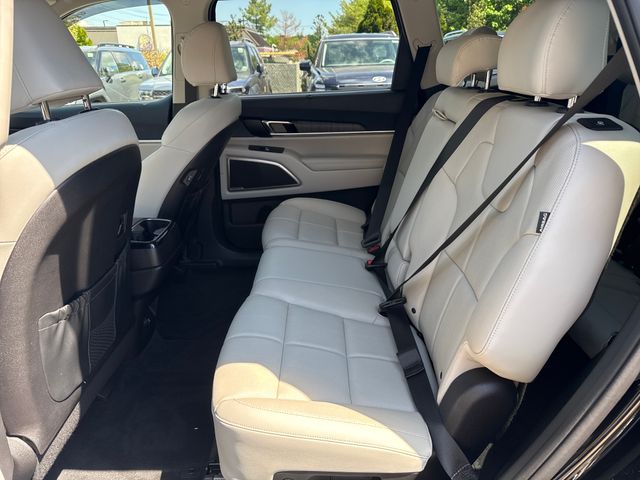 2023 Kia Telluride EX - Photo 25
