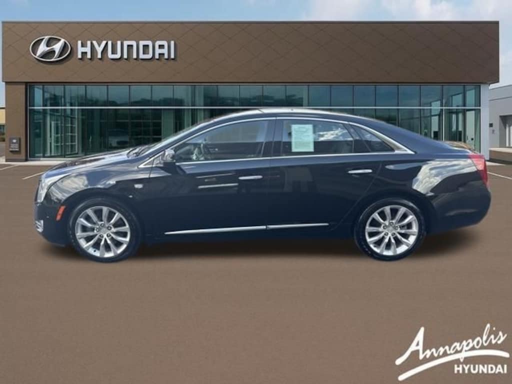 Used 2017 Cadillac XTS Luxury Sedan