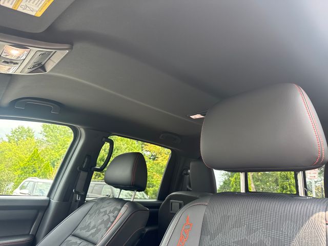 2023 Nissan Titan XD Pro-4X - Photo 21