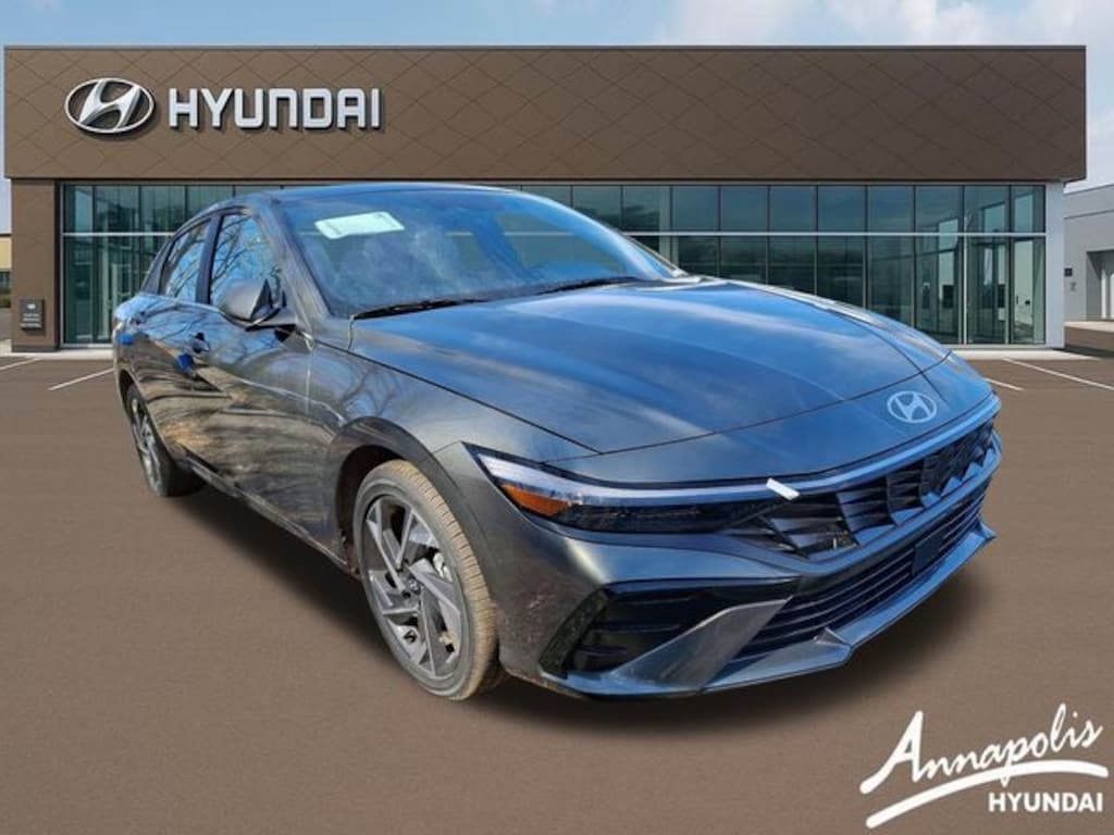 New 2025 Hyundai Elantra Hybrid Limited Sedan