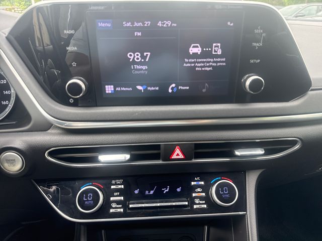 2022 Hyundai Sonata Hybrid SEL - Photo 17