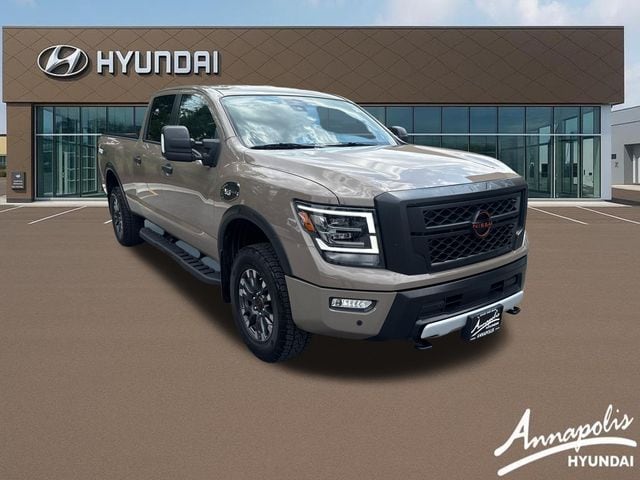 2023 Nissan Titan XD Pro-4X - Photo 7