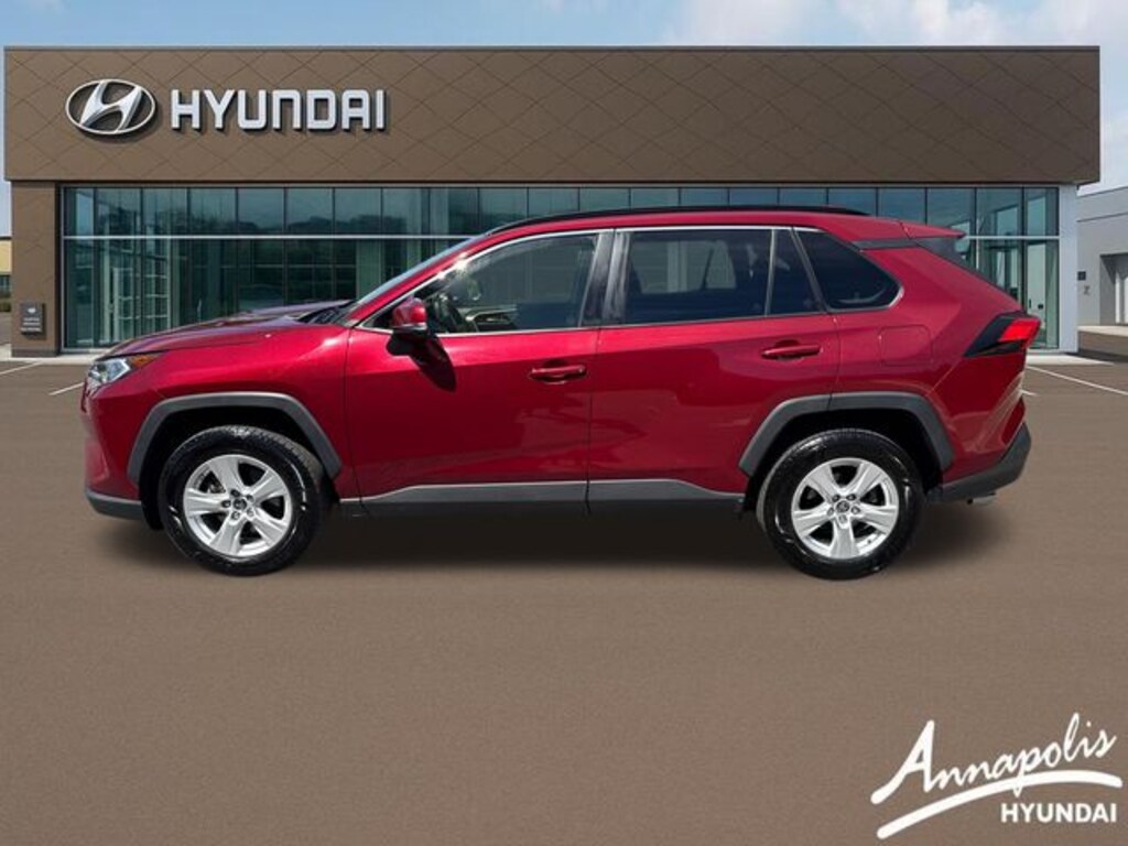 Used 2019 Toyota RAV4 XLE SUV