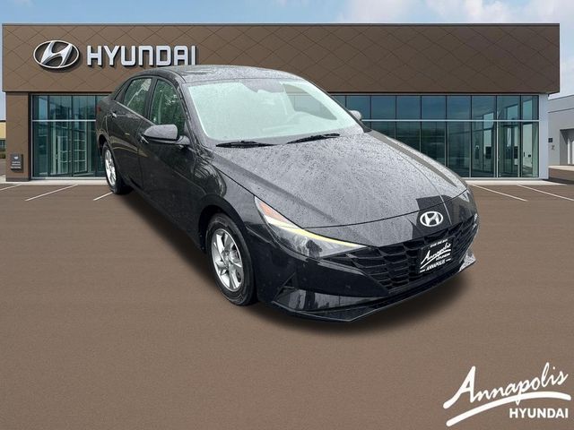 2022 Hyundai Elantra SE - Photo 7