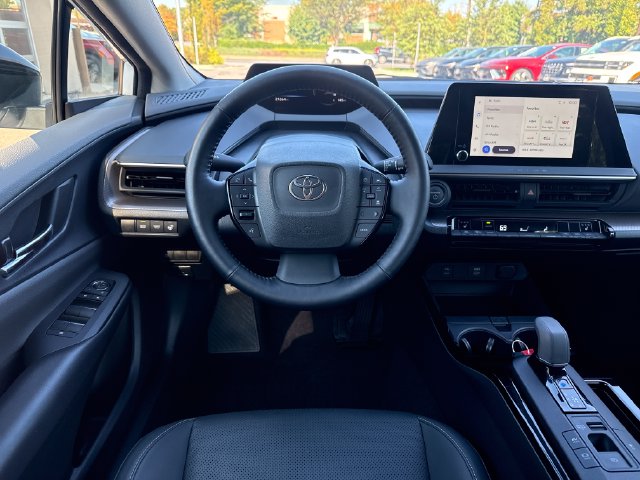 2023 Toyota Prius XLE - Photo 13