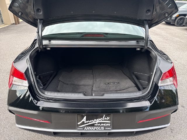 2026 Hyundai Elantra SEL Sport - Photo 23