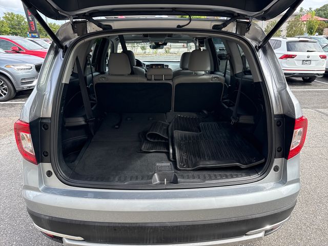2021 Honda Pilot Touring - Photo 23