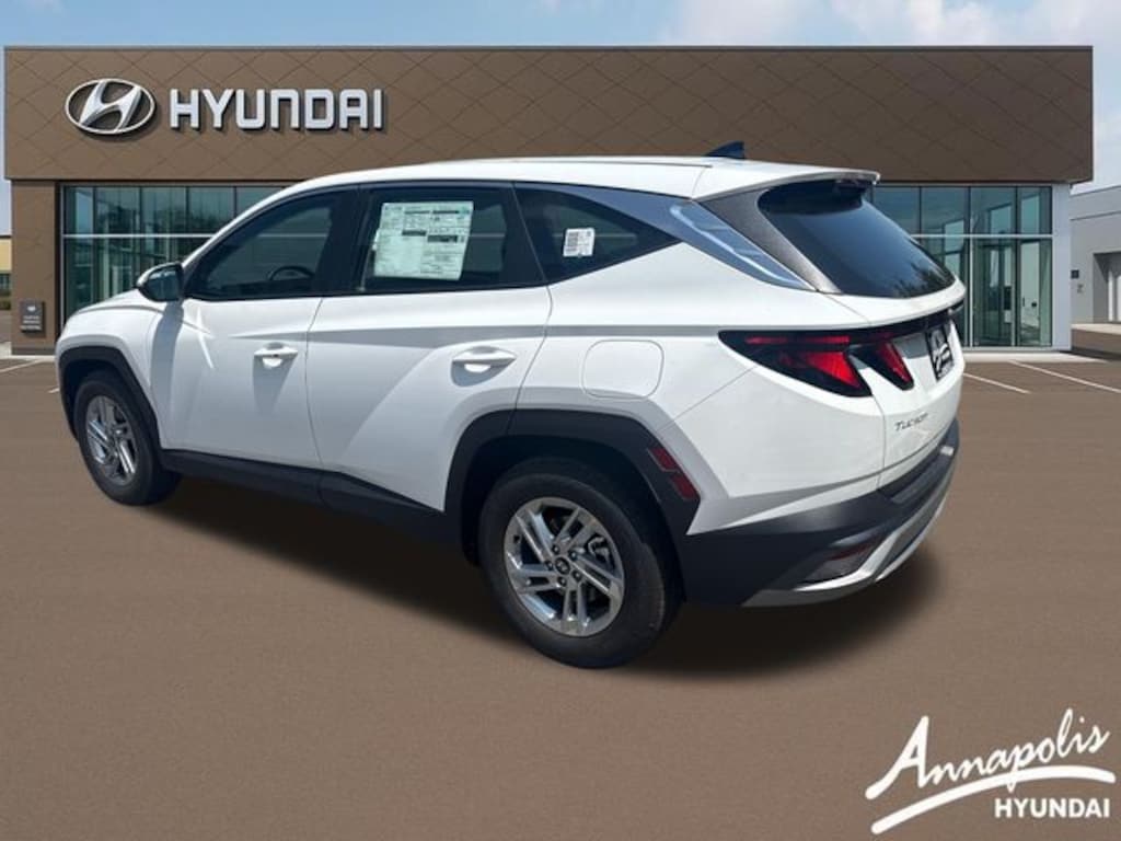 New 2026 Hyundai Tucson SE FWD SUV
