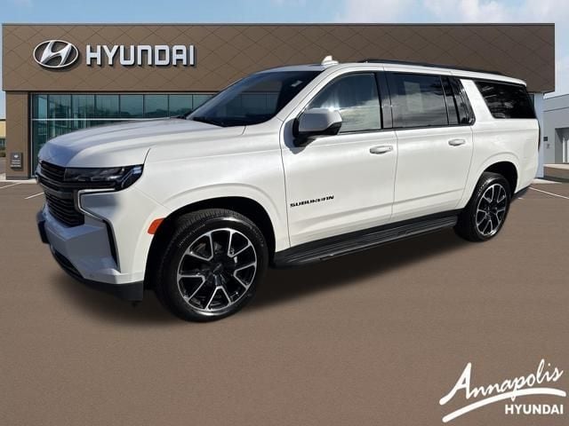 2021 Chevrolet Suburban RST's photo