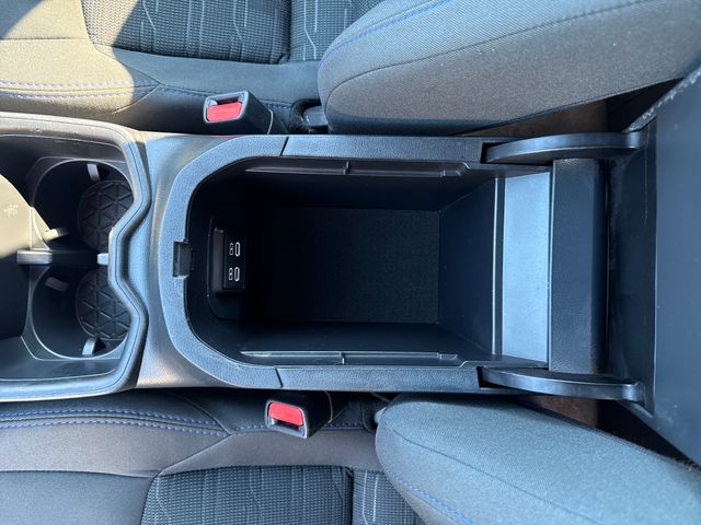 2023 Toyota RAV4 SE - Photo 26