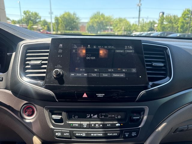 2020 Honda Pilot EX-L - Photo 18