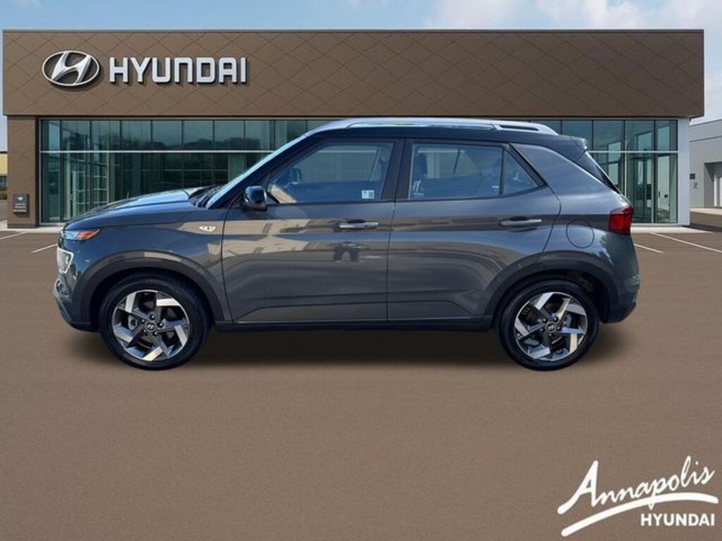 Certified 2025 Hyundai Venue Limited SUV