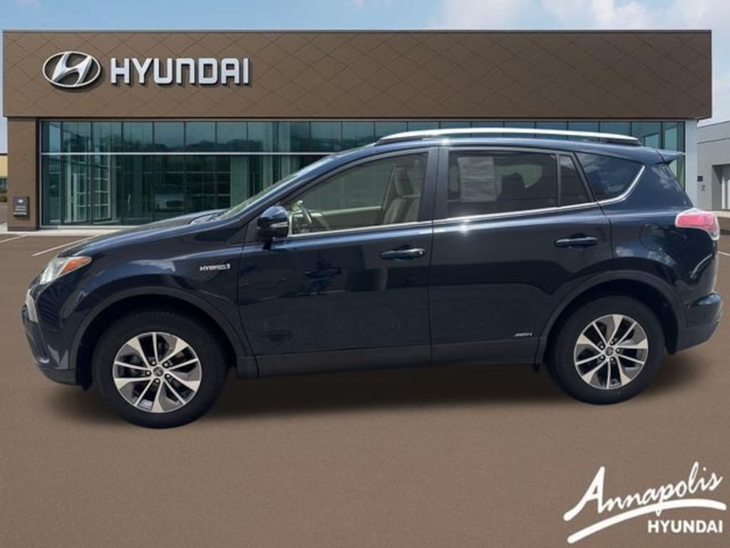 Used 2017 Toyota RAV4 Hybrid XLE SUV
