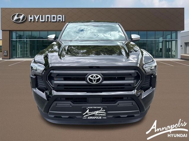 2025 Toyota Tacoma SR - Photo 8