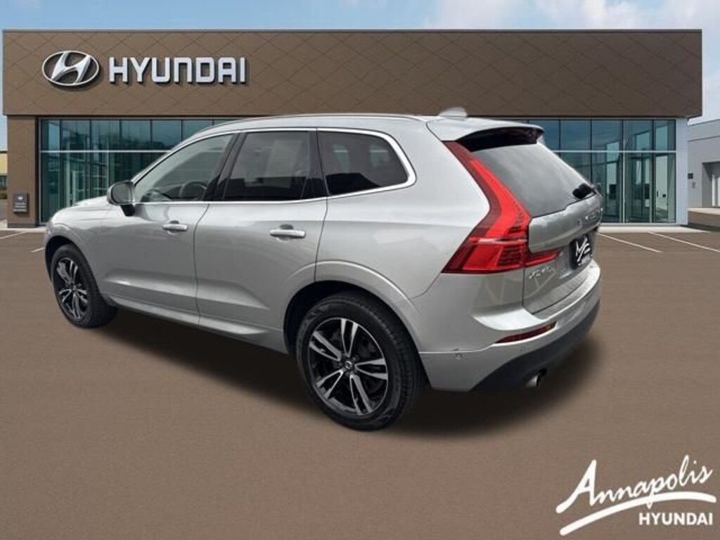 Used 2018 Volvo XC60 T6 Momentum SUV