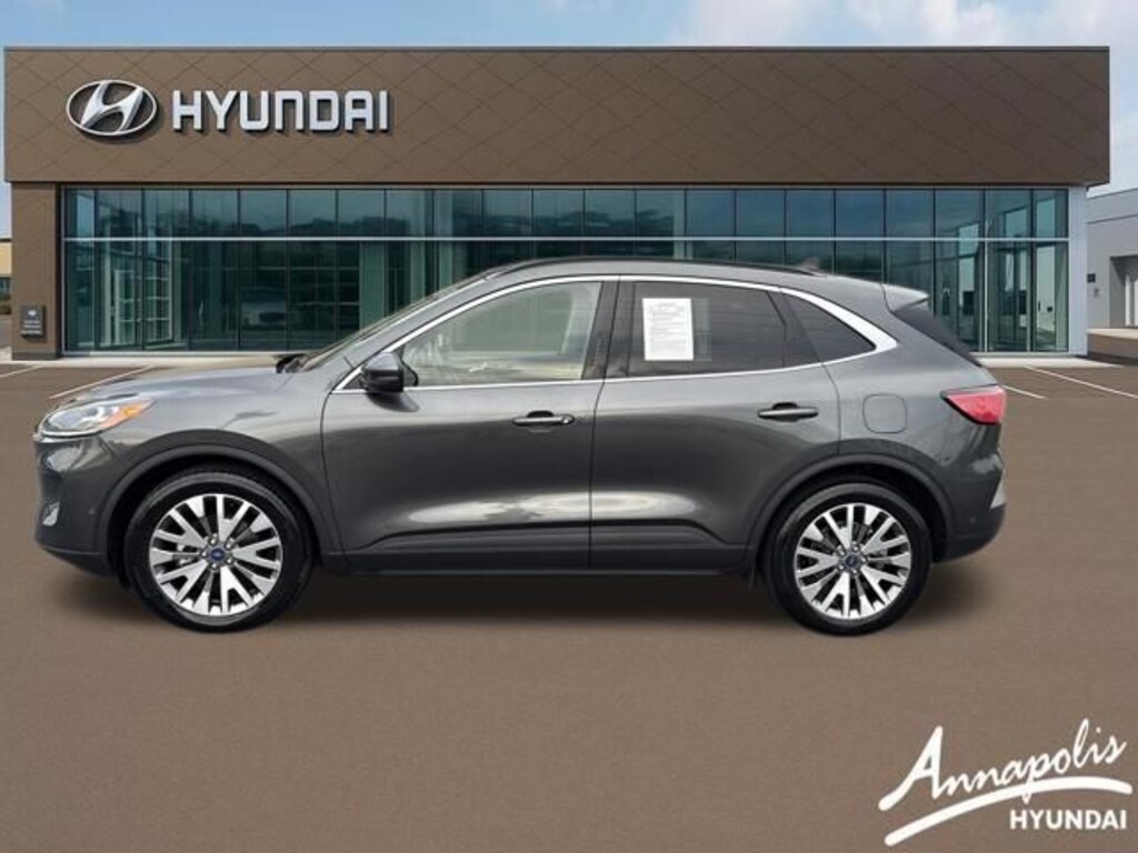 Used 2020 Ford Escape Hybrid Titanium SUV