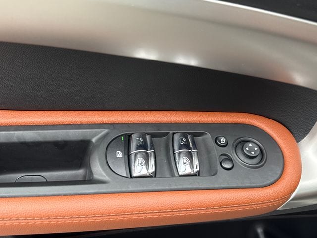 2024 MINI Countryman S - Photo 11