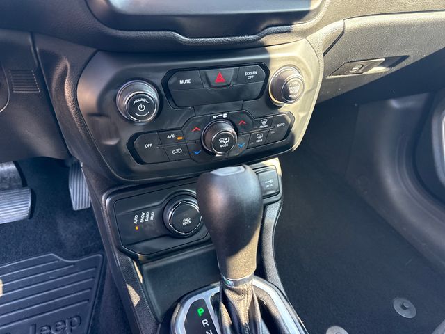 2018 Jeep Renegade Latitude - Photo 17