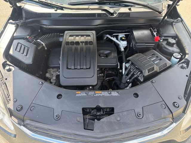 2017 Chevrolet Equinox LS - Photo 22