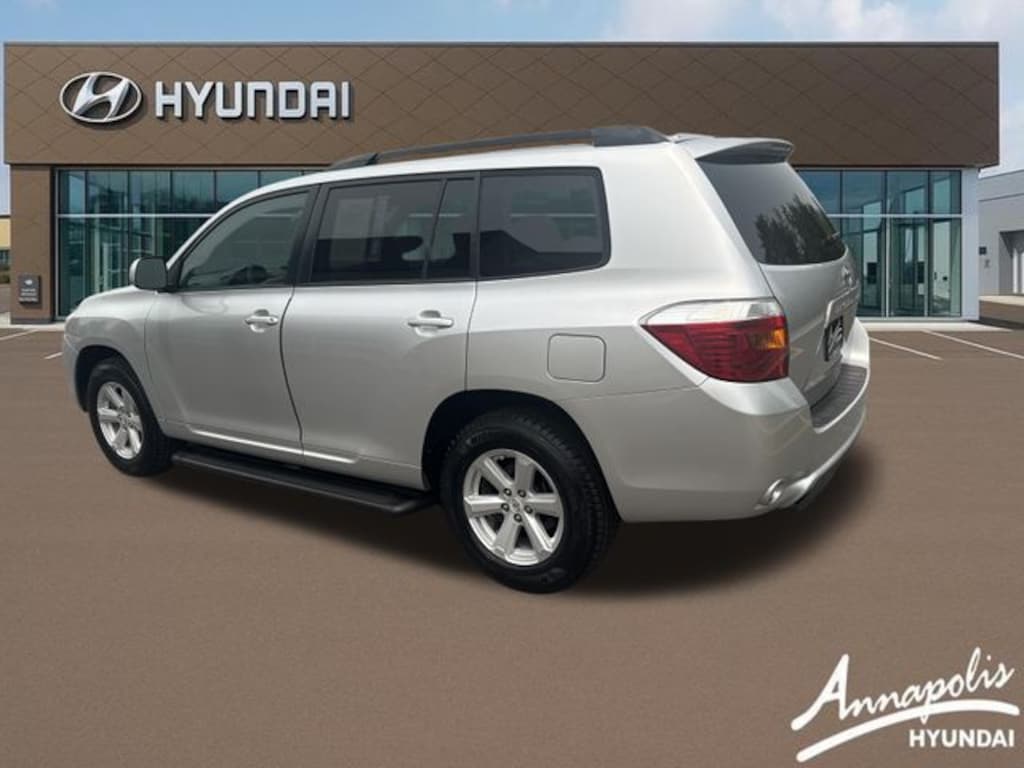 Used 2010 Toyota Highlander Base SUV