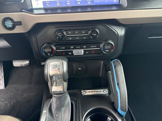 2023 Ford Bronco 4-Door Wildtrak - Photo 17