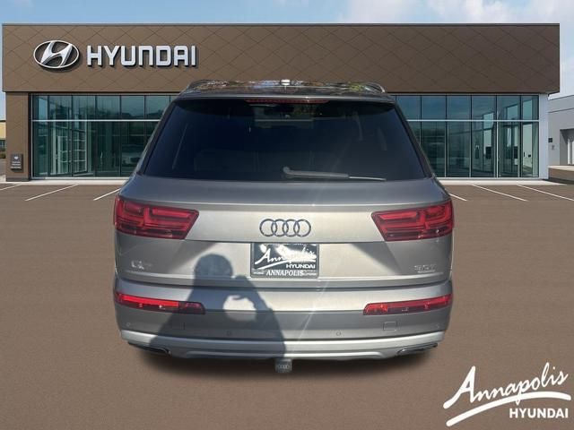 2017 Audi Q7 3.0 TDI Premium Plus photo 4