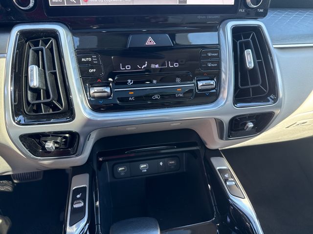 2023 Kia Sorento SX - Photo 17