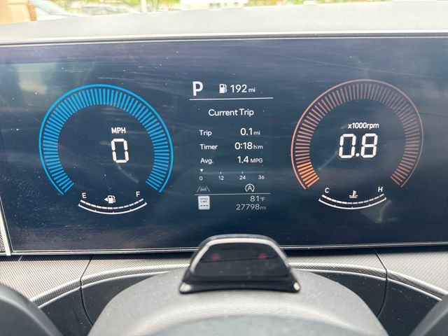 2025 Hyundai Santa Fe SEL - Photo 15