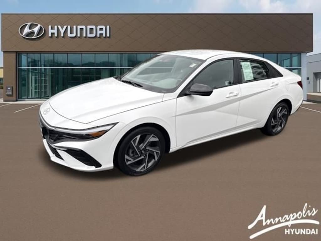 Certified 2025 Hyundai Elantra SEL Sport Sedan