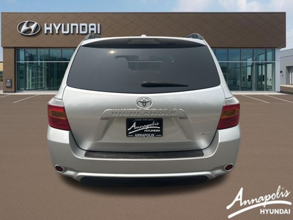 Used 2010 Toyota Highlander Base SUV