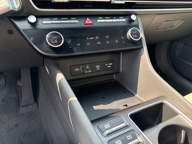 2024 Hyundai Sonata SEL - Photo 17