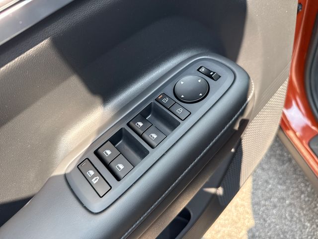 2025 Hyundai Santa Fe XRT - Photo 11