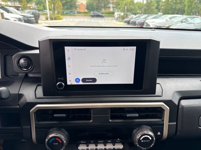 2025 Toyota Tacoma SR - Photo 18