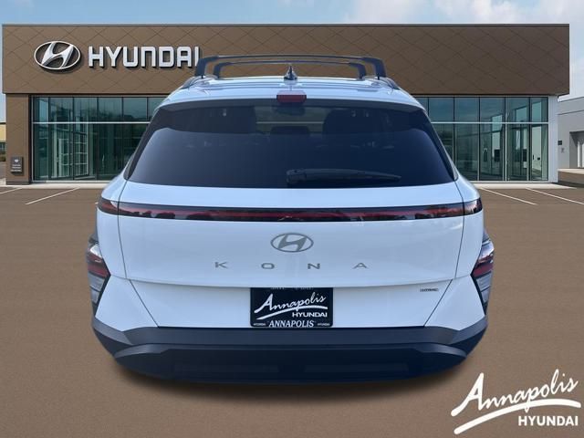 2024 Hyundai Kona SEL photo 4