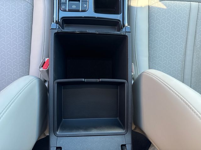 2023 Kia Sorento SX - Photo 26