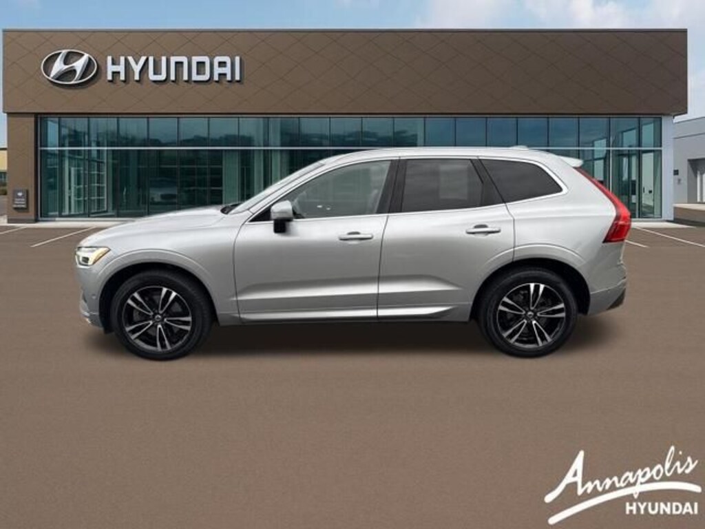 Used 2018 Volvo XC60 T6 Momentum SUV