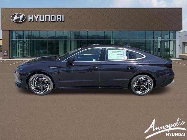 2026 Hyundai Sonata SEL Sport photo 2