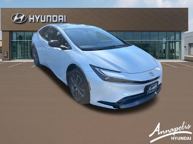 2023 Toyota Prius XLE - Photo 7
