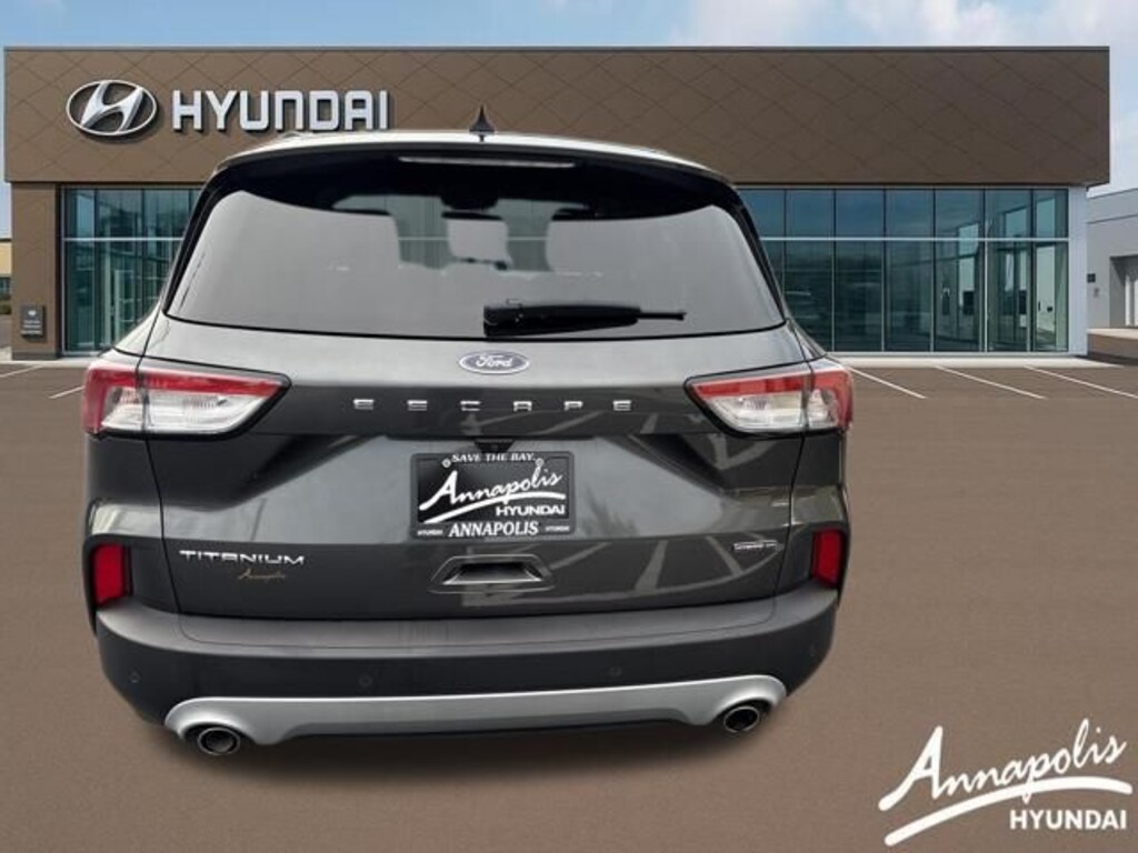 Used 2020 Ford Escape Hybrid Titanium SUV