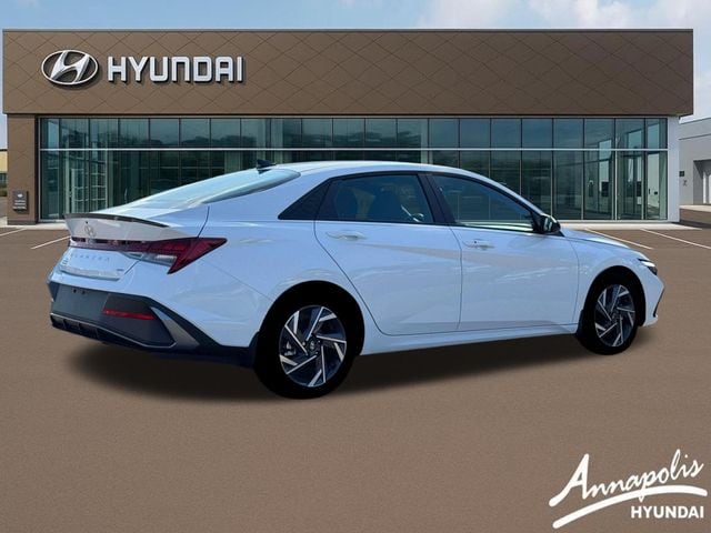 2025 Hyundai Elantra Blue - Photo 8