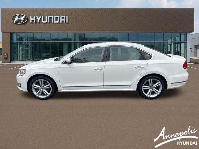 Used 2014 Volkswagen Passat SEL Premium with VIN 1VWCN7A38EC074382 for sale in Edgewater, MD