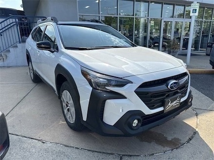 2025 Subaru Outback Premium SUV