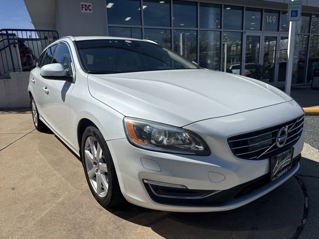 2016 Volvo V60 Platinum