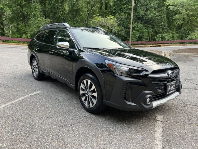 2024 Subaru Outback Touring XT's photo