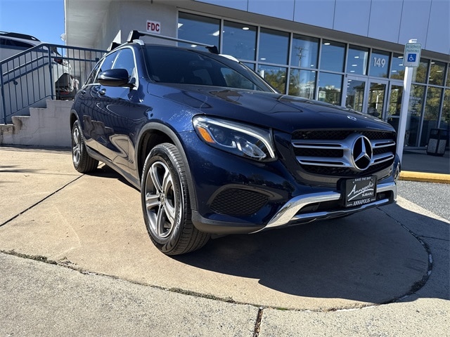 2019 Mercedes-Benz GLC GLC300's photo