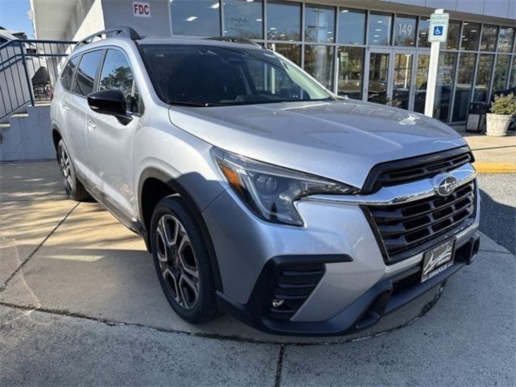 New 2025 Subaru Ascent Limited 7-Passenger SUV