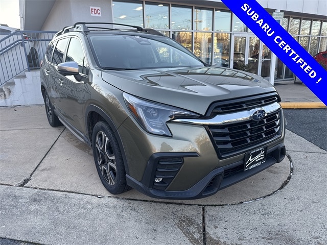 2023 Subaru Ascent Limited's photo