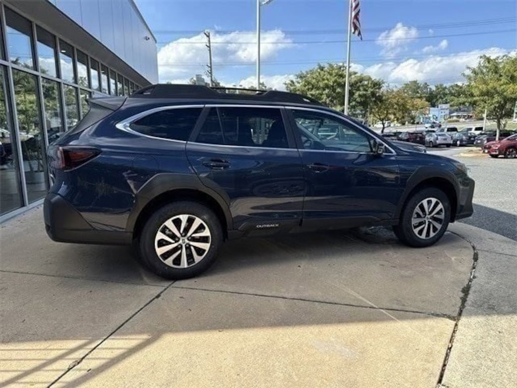New 2025 Subaru Outback Premium SUV