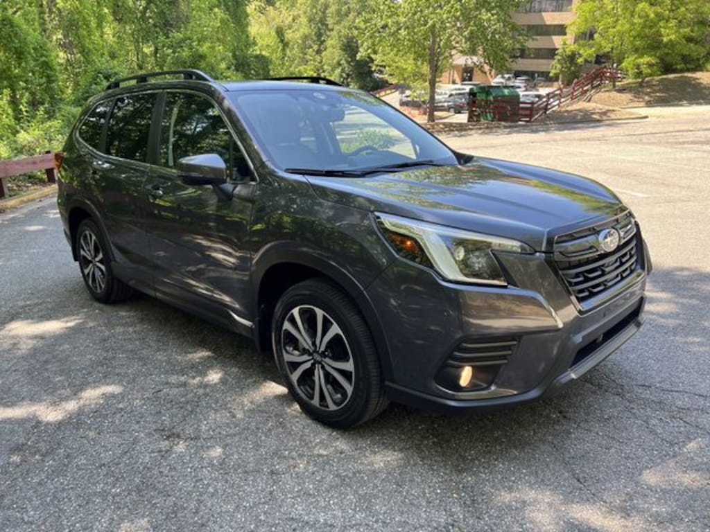 Used 2023 Subaru Forester Limited