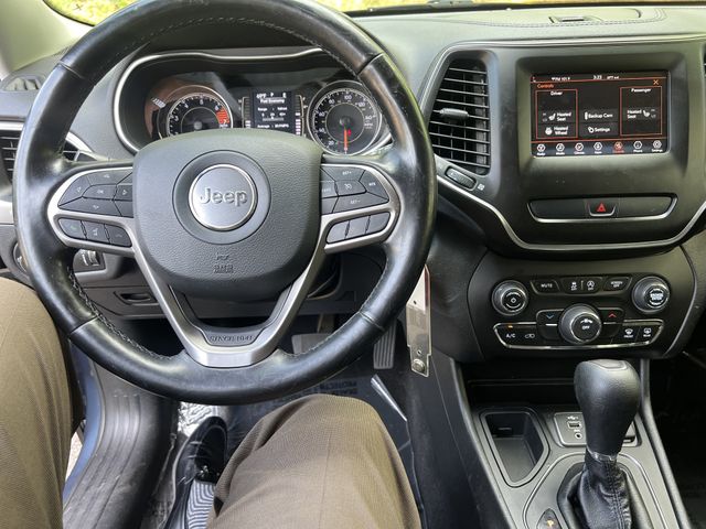 2020 Jeep Cherokee Latitude - Photo 19